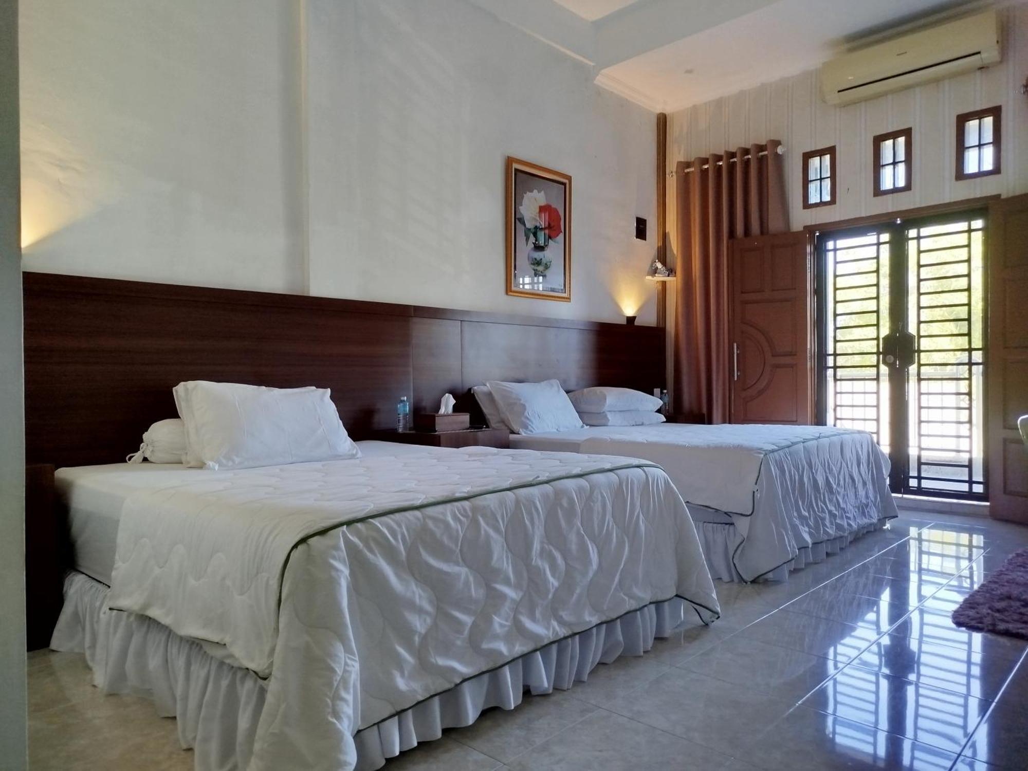 Kana Hasya Homestay "Rumoh Jamee" Meulaboh Exterior photo
